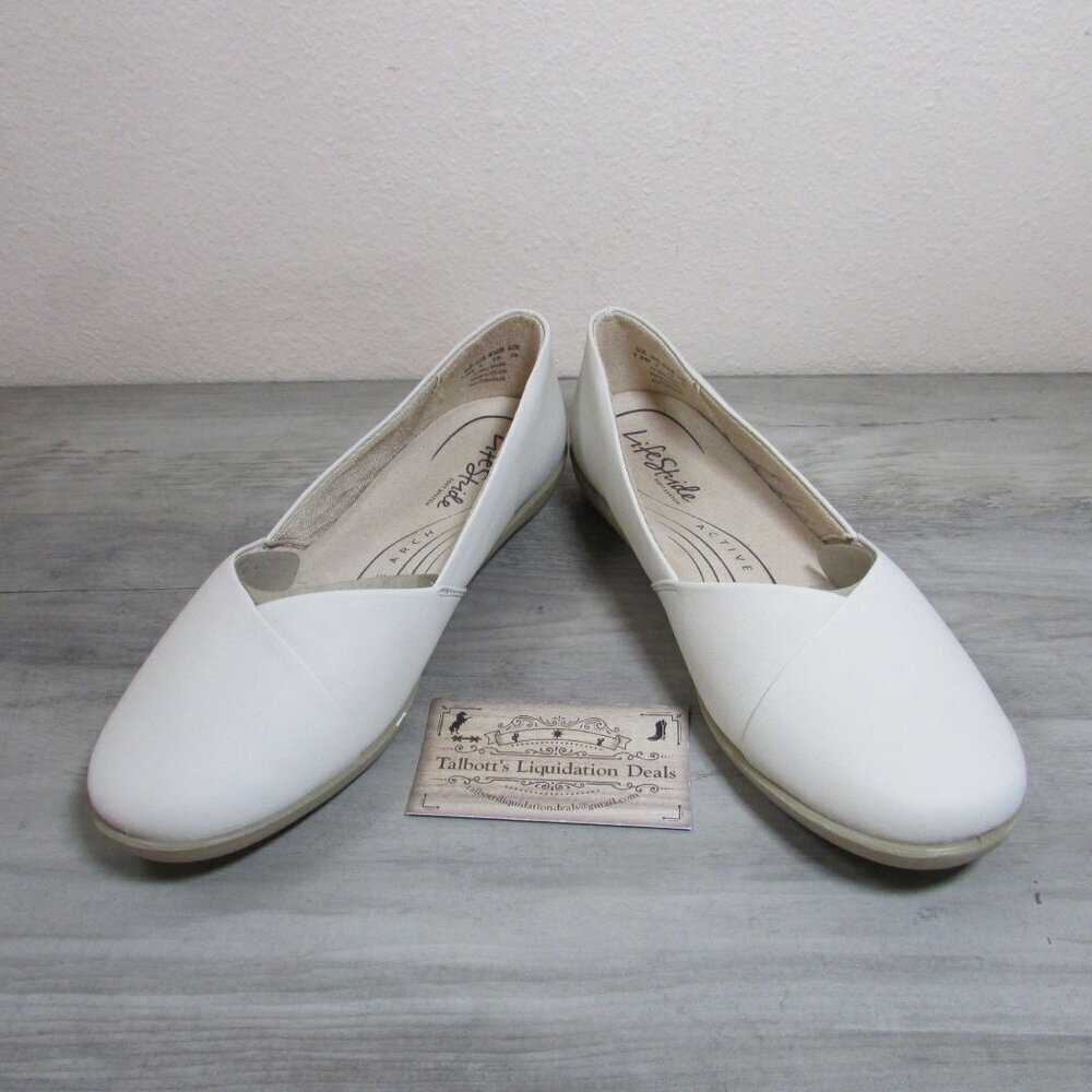 Lifestride Women's 7.5w Arch Support Notorious Slip On Flats Almond Faux Leather — image 2 of 4